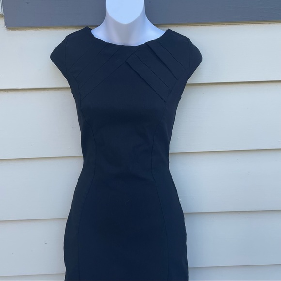 Perfect Jackie O Little Black Dress Classic Small - Picture 1 of 10